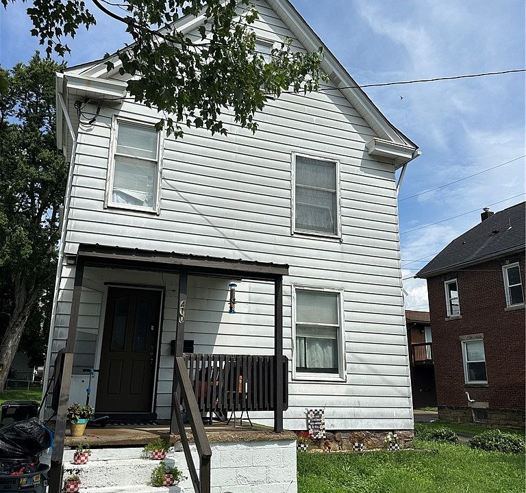 1st image of 410 Eau Claire St