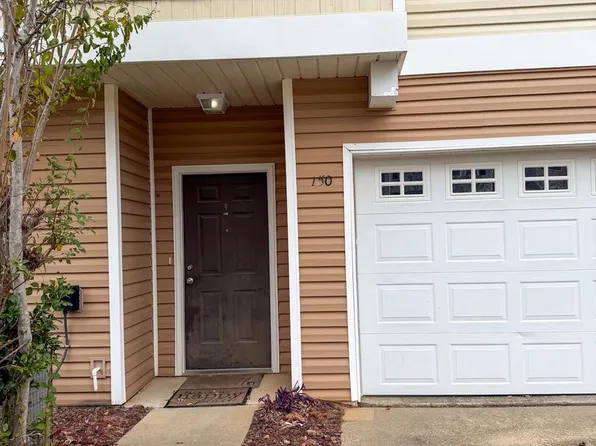 146 Iron Horse Dr, Crestview, FL 32539