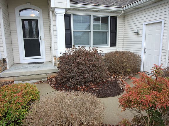3rd image of 1313 Linwood Dr NW #18