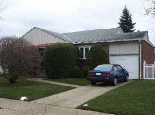 1477 Dolores Pl, Seaford, NY 11783