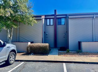 29 Lakeshore Ter UNIT 7, Crossville, TN 38558