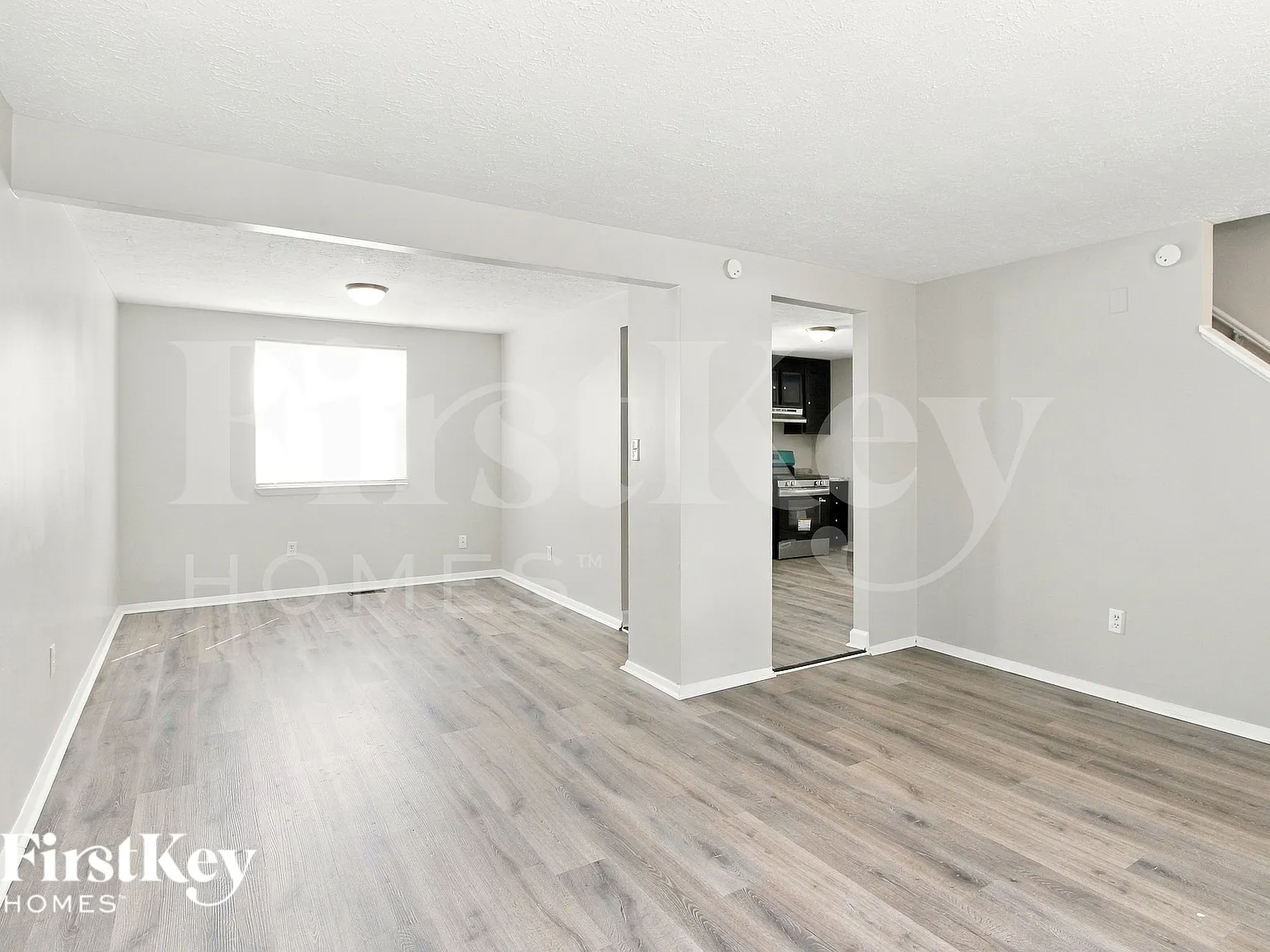 3 bed, 1.5 bath, 1740 sqft, $1,630 — Photo 3