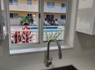 7910 Taft St APT 101, Hollywood, FL 33024