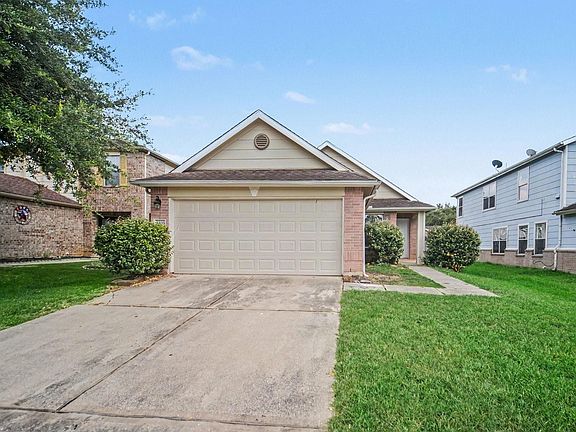 2nd image of 4406 Twisting Pine Ct