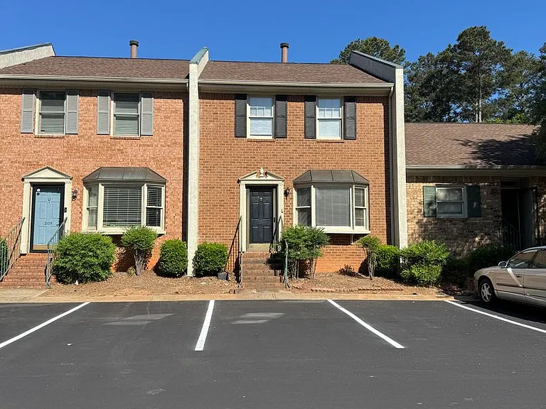 250 Cleveland Rd #211 — Photo 19