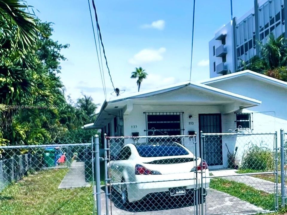 1st image of 353 NE 56th St #0