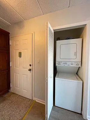 Rented by Xiaonan Wu, LREB | media 1