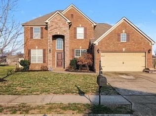 1043 Brixworth Dr, Thompsons Station, TN 37179