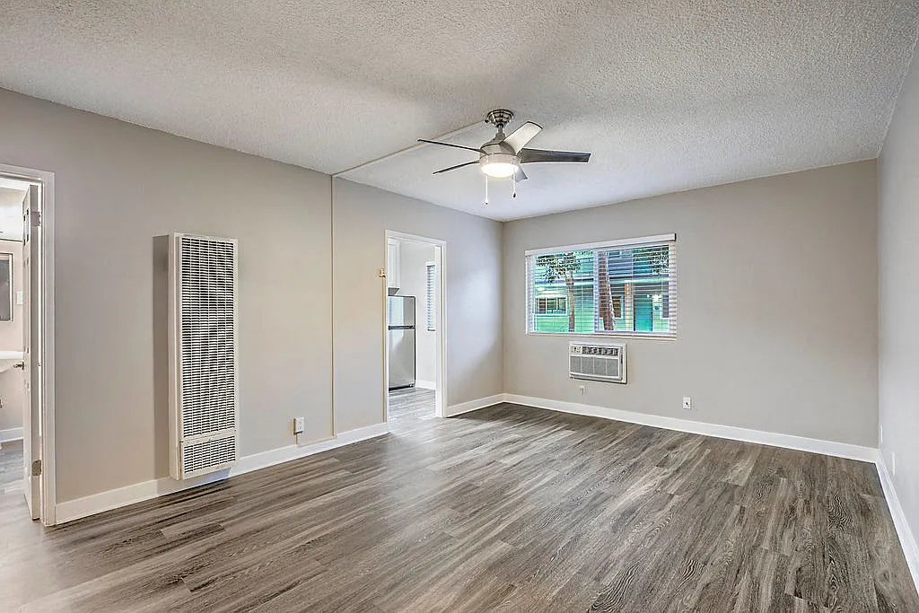 The Island Apartments — Photo 2