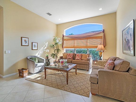 5th image of 7406 Forest Park Way
