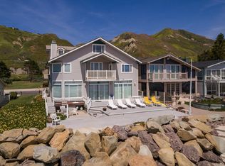 2972 Solimar Beach Dr, Ventura, CA 93001