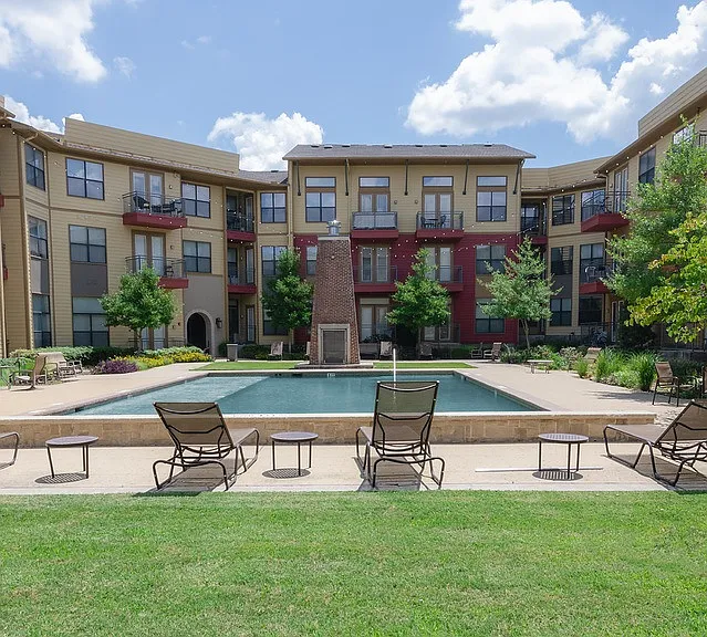DeSoto Town Center — Photo 28