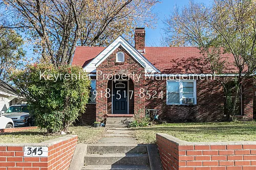 Floor plan 345 S Zunis Ave