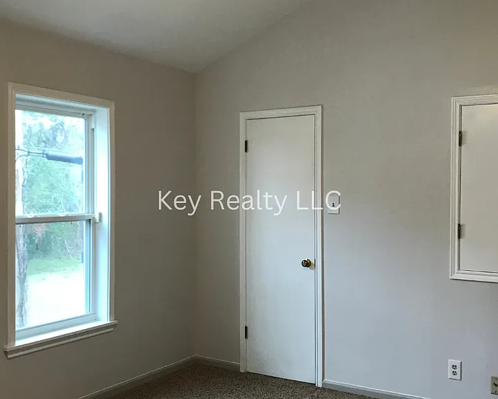 999 Bayou Trace Dr — Photo 12