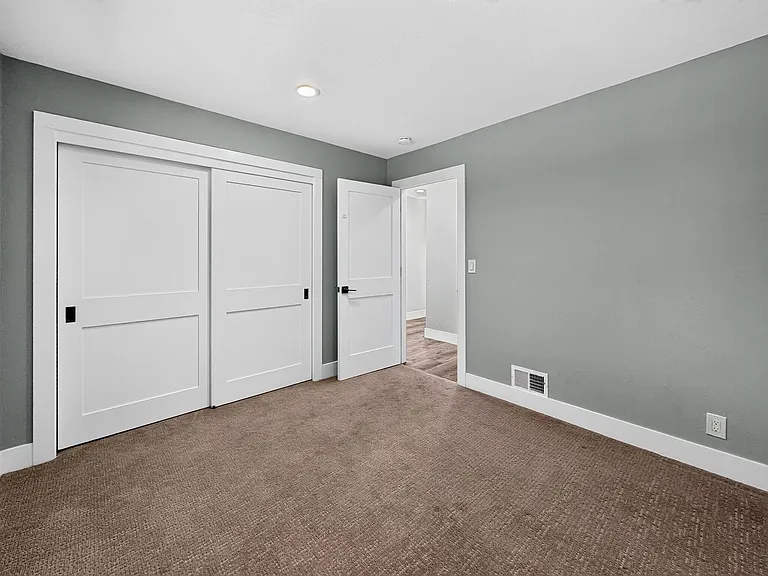 3221 Lunada Ln — Photo 30