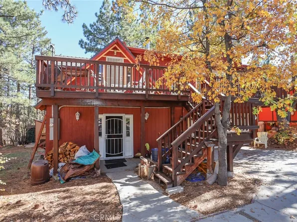 781 Sunset Ln, Sugarloaf, CA 92386