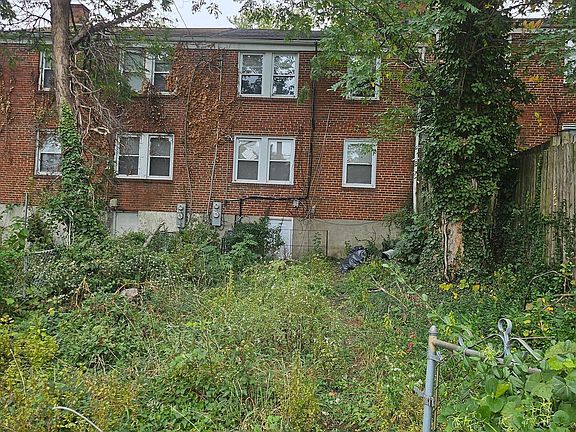 3rd image of 5638 Midwood Ave