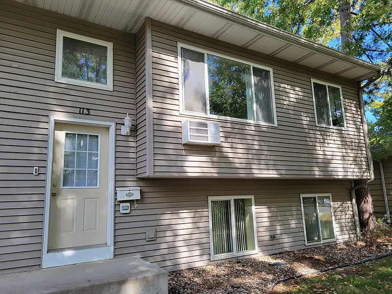 113 W Vine St — Photo 2