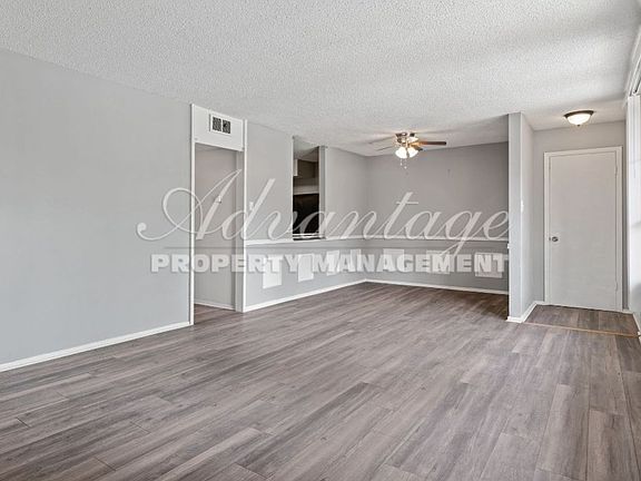 5th image of 108 N Belvedere Blvd APT 22