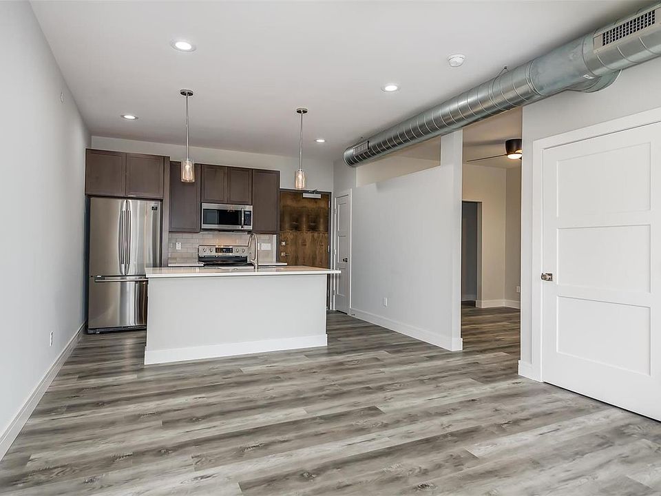 1st image of 2744 Lafayette Ave #203