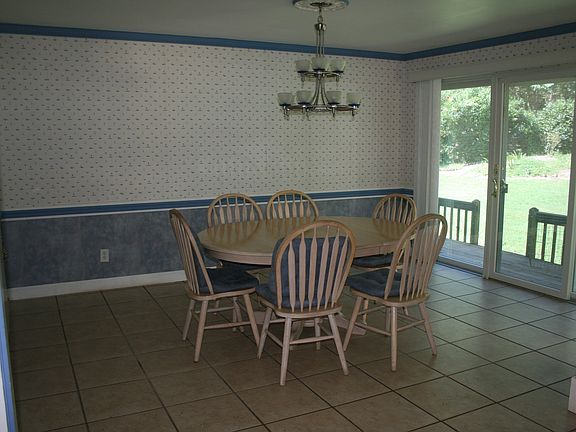 3rd image of 319 Catalina Dr