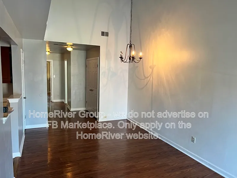 2 bed, 2.0 bath, 1368 sqft, $1,525 — Photo 4