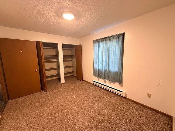 5th image of 402-404 Mueller St #10