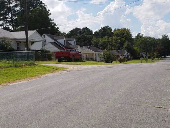 3rd image of 25313 Ritchie Ave