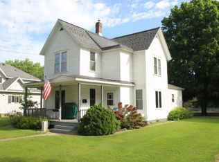 127 Riverside Ave NW, Melrose, MN 56352