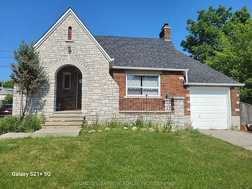 275 Main St N Photo 1