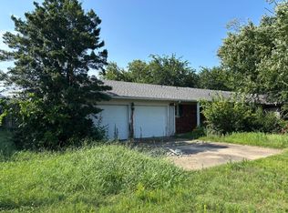 4456 E Smith Ferry Rd, Muskogee, OK 74403