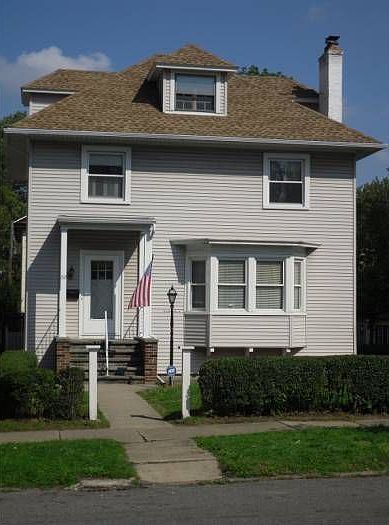 Welcome to 152 Alameda St