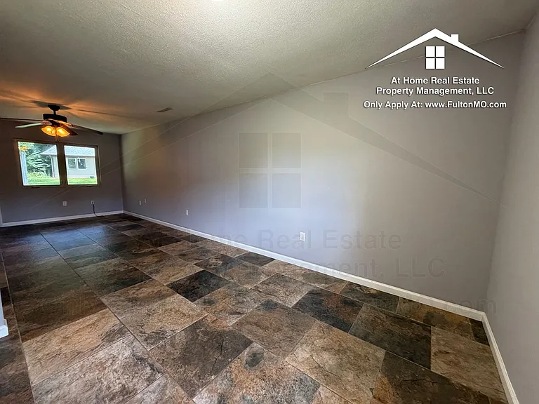 107 Spruce Dr — Photo 10