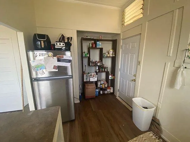 1643 Lusitana St — Photo 6