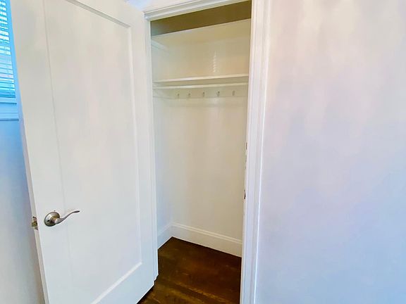 5th image of 2488 Havenscourt Blvd