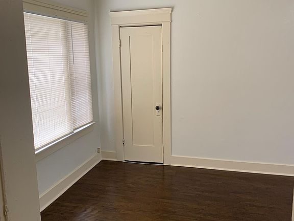 2nd image of 546 Cedar Ave APT B