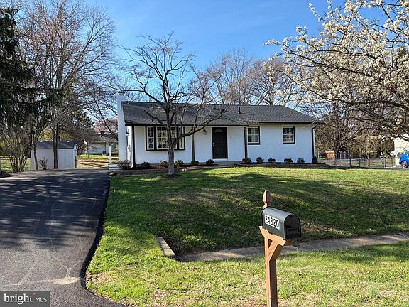 5th image of 24320 Log House Rd