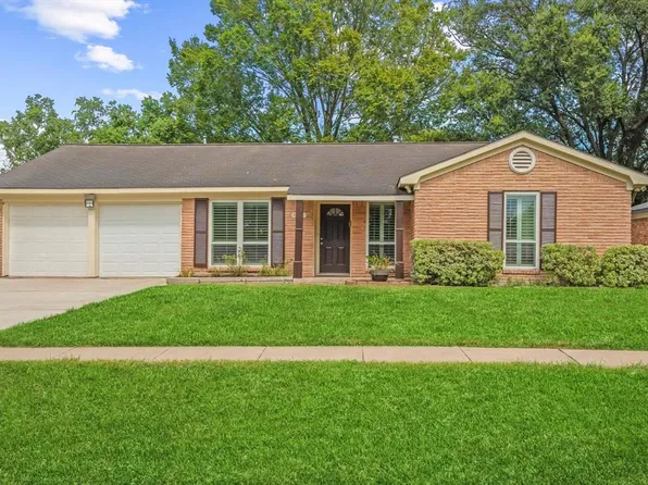 8707 Braes River Drive, Houston, TX 77074