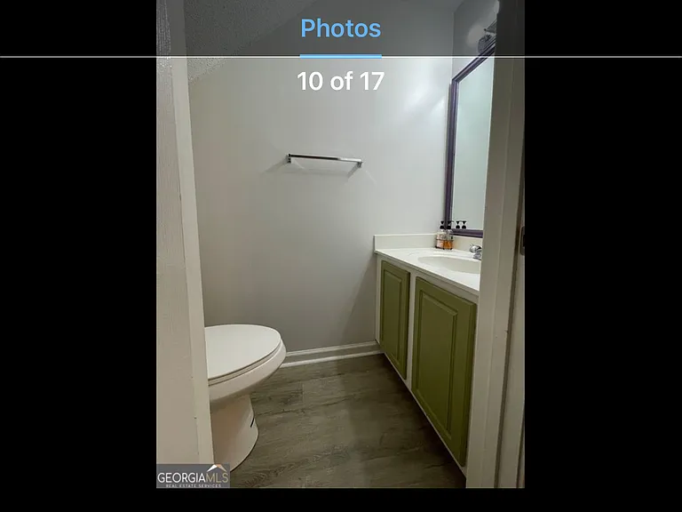 4097 Howell Park Rd — Photo 1