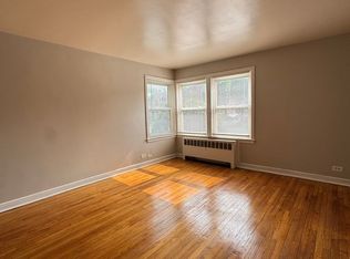 144-146 Custer Ave #1N, Evanston, IL 60202