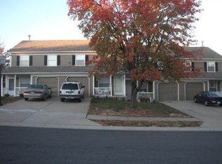 724 SW Lemans Ln, Lees Summit, MO 64082