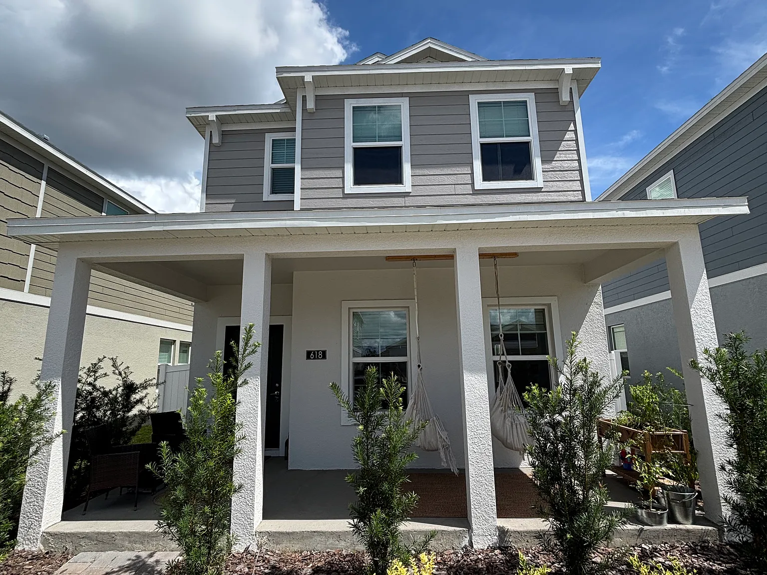 4 bed, 2023 sqft, $2,650 — Photo 1