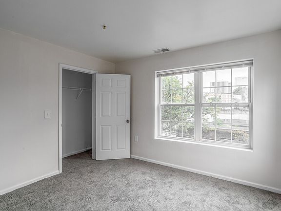 5th image of 2250 W 4th St #A1