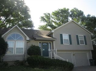 213 S Pelham Path, Raymore, MO 64083