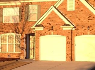 1477 Preserve Park Dr, Loganville, GA 30052