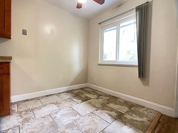 5th image of 152 Lincoln Ave APT 1