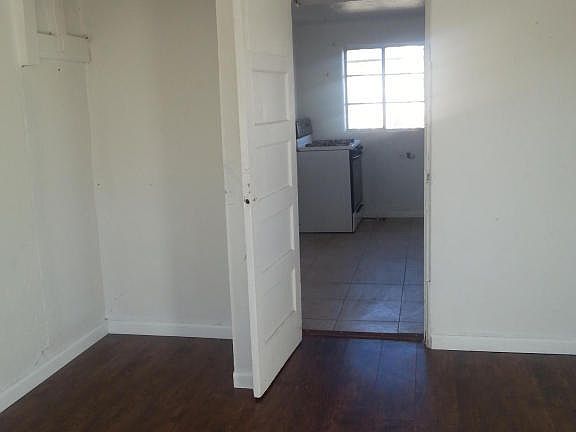 5th image of 629 Bellamah Ave NW