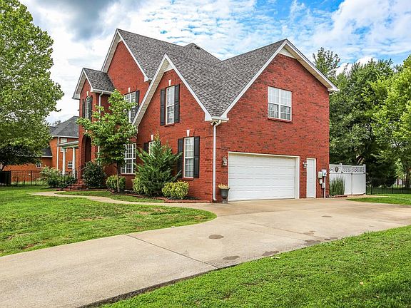 2nd image of 1165 Gaylord Ct
