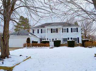 17111 Hunting Meadows Dr, Strongsville, OH