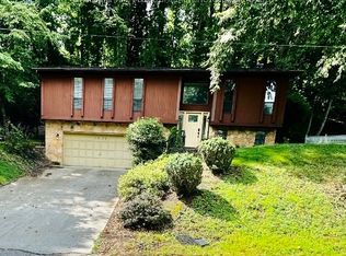 1574 Clark Rd, Charleston, WV 25314